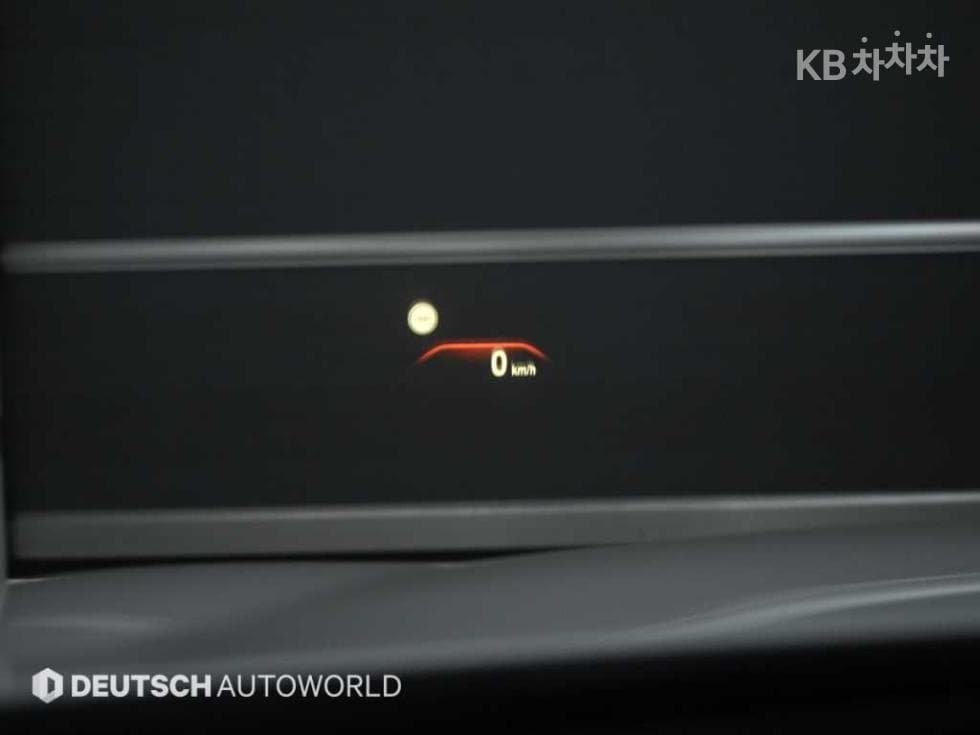 BMW - 5-Series | All New 520 Luxury Special Edition 18