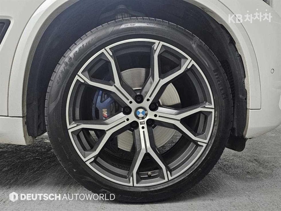 BMW - X5 | xDrive 40 M Sport 5