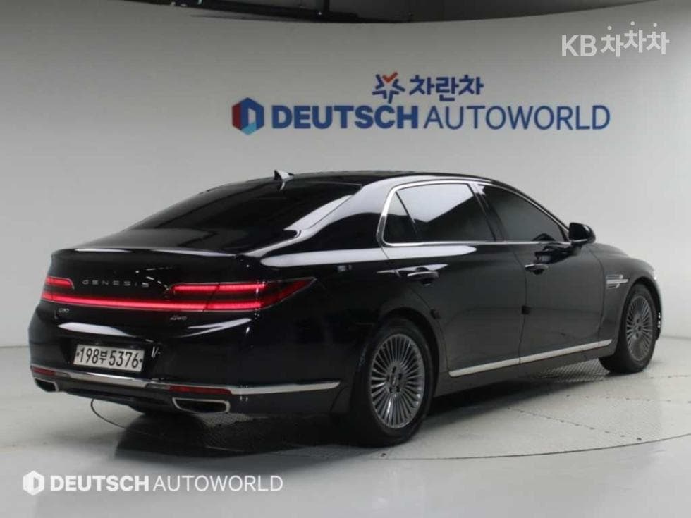 Genesis - G90 | 3.8 GDi AWD Luxury 2
