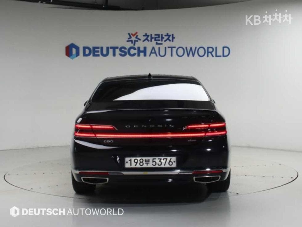 Genesis - G90 | 3.8 GDi AWD Luxury 4