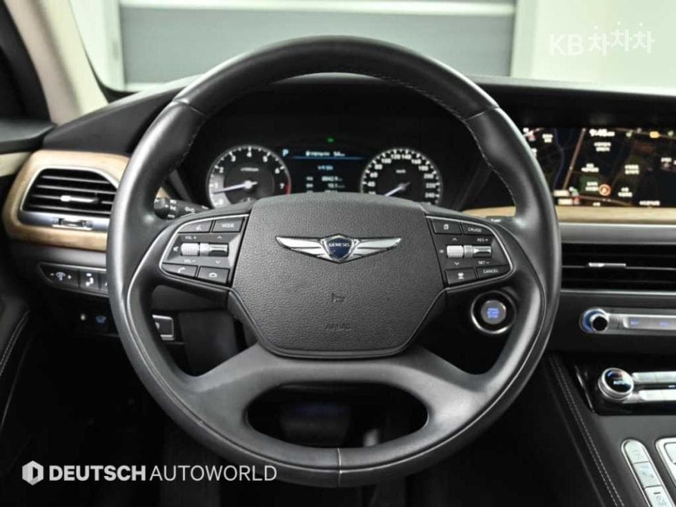 Genesis - G90 | 3.8 GDi AWD Luxury 13