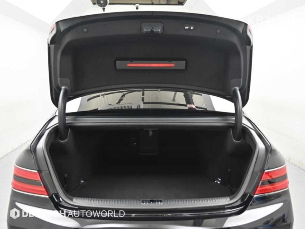 Genesis - G90 | 3.8 GDi AWD Luxury 19