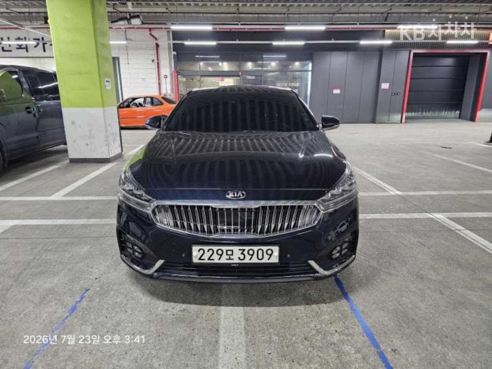 كيا K7