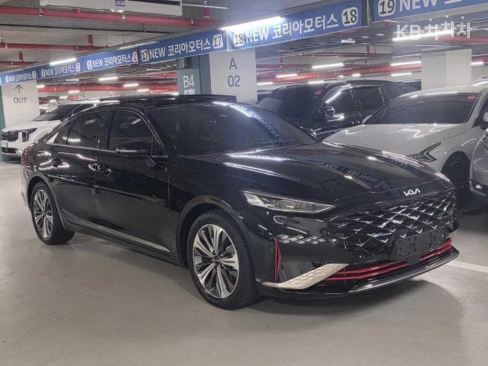 Kia K8