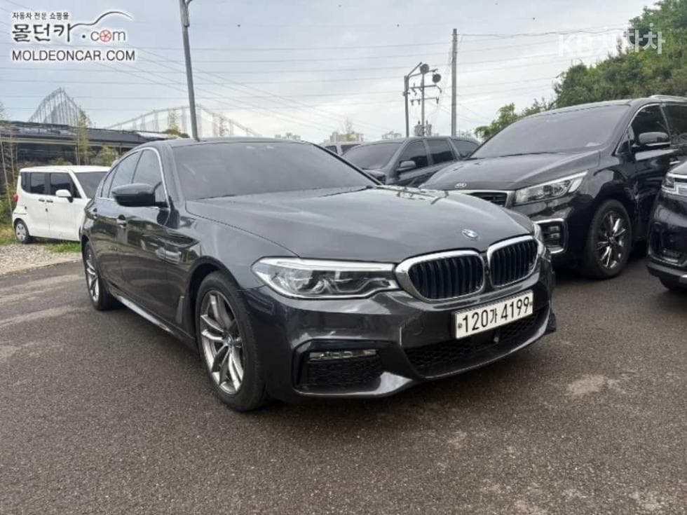 BMW - 5-Series | All New 520 xDrive M Sport Package Plus 7
