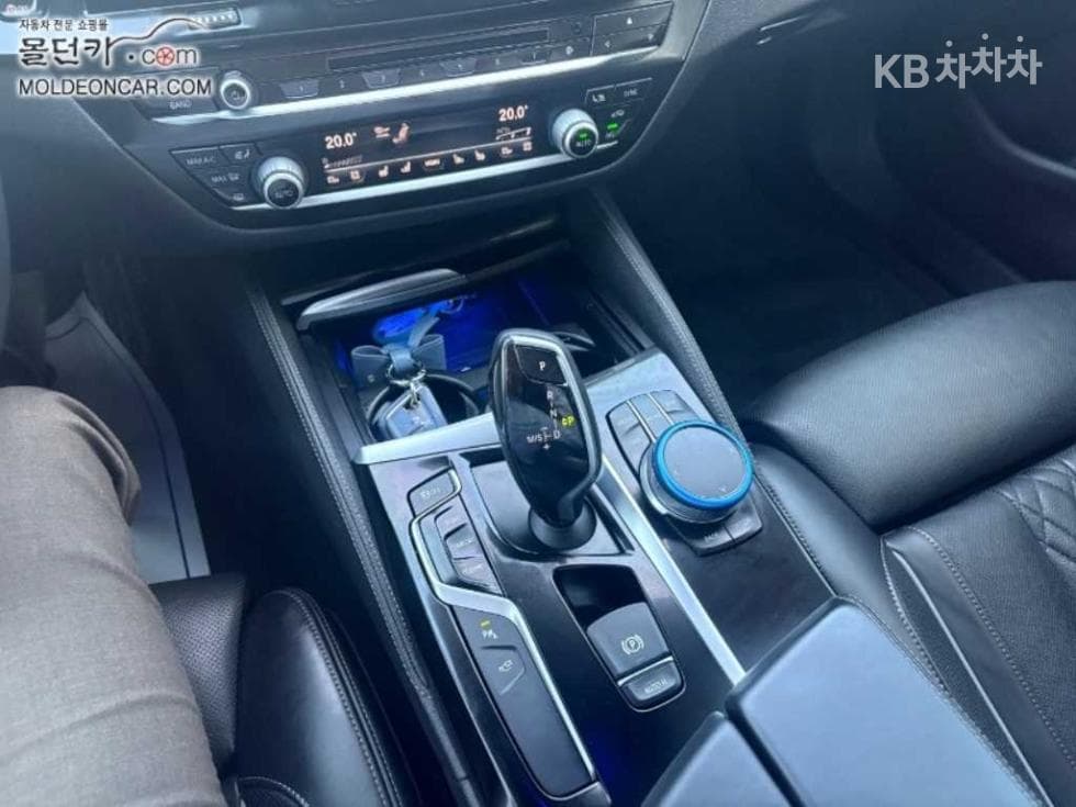 BMW - 5-Series | All New 520 xDrive M Sport Package Plus 13