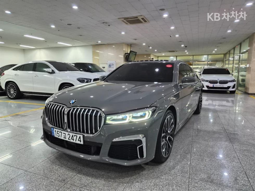BMW 7-Series