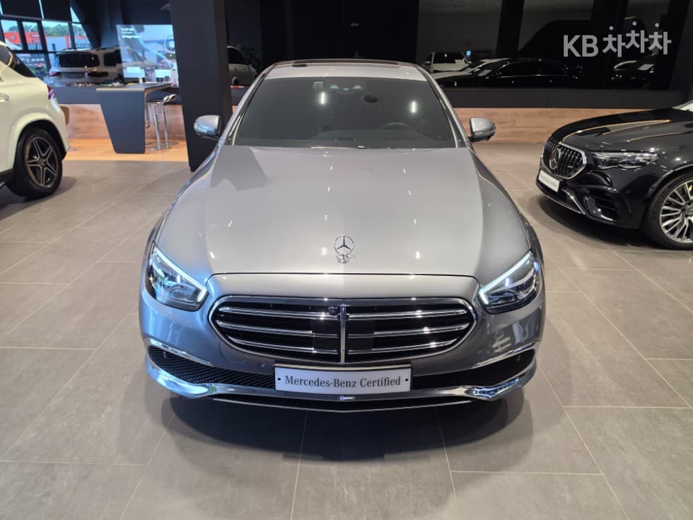 مرسيدس E-Class