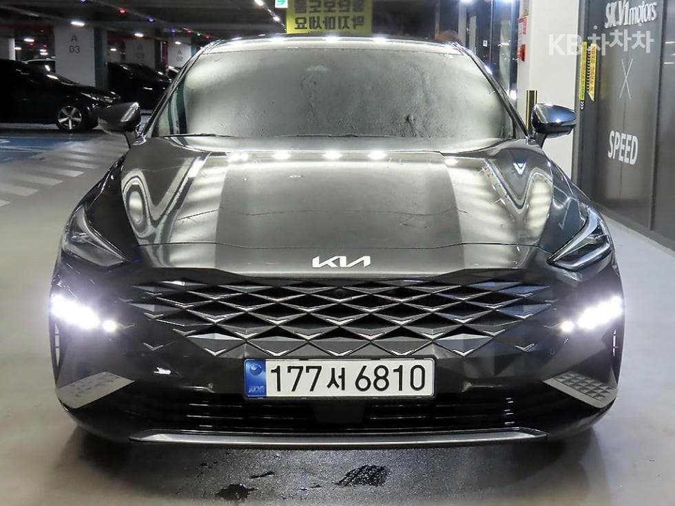 Kia K8
