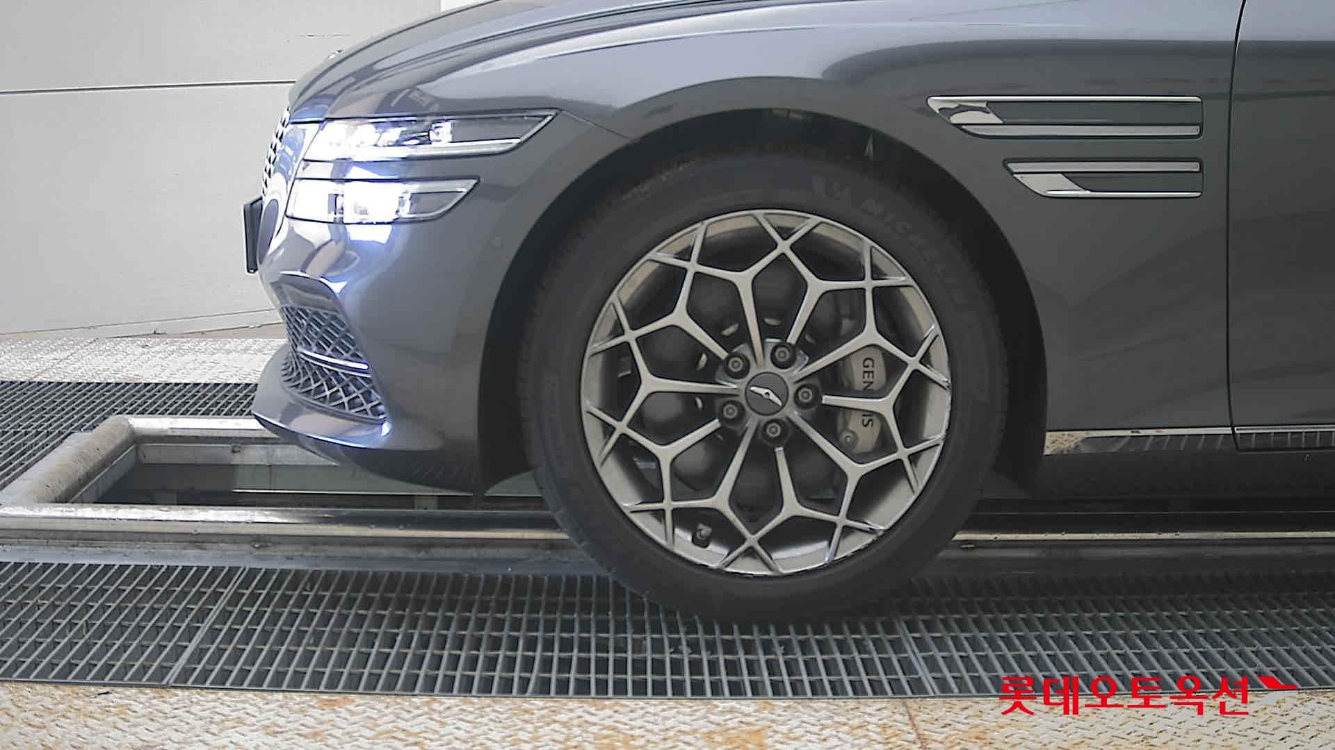 جينيسيس - G80 | (G)3.5T 19"B/SDS2+ECS 4WD AT 21