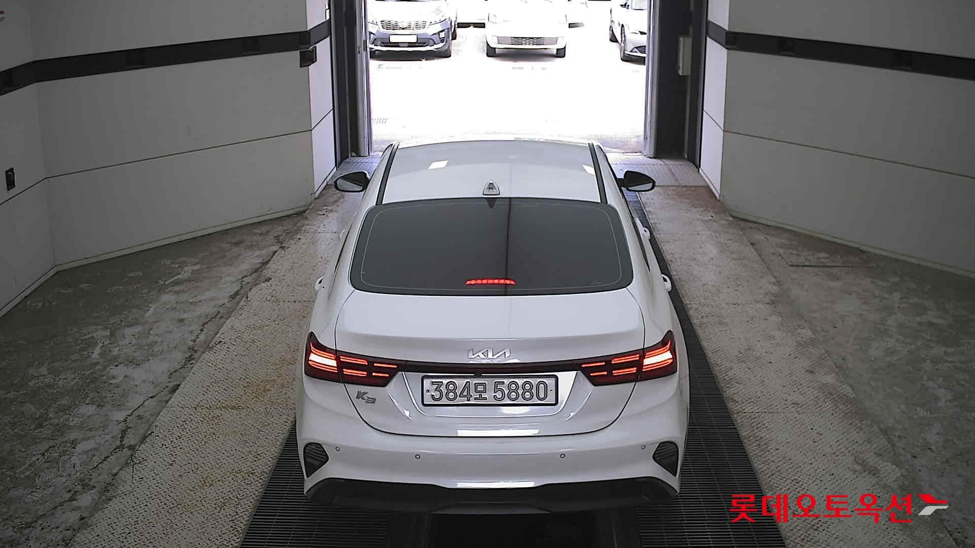 Kia - K3 | (G)1.6 Prestige 2WD AT 11