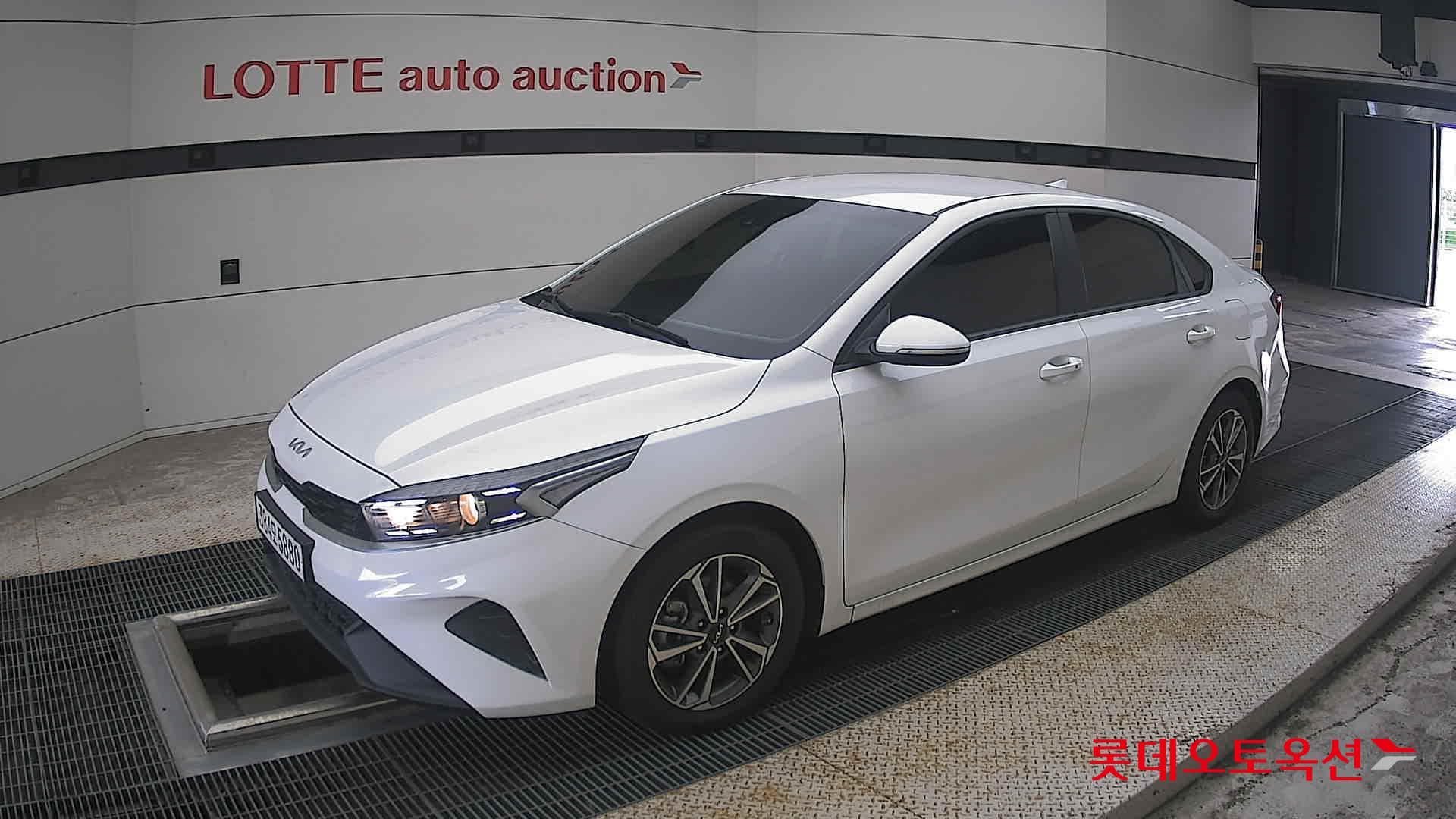Kia - K3 | (G)1.6 Prestige 2WD AT 4