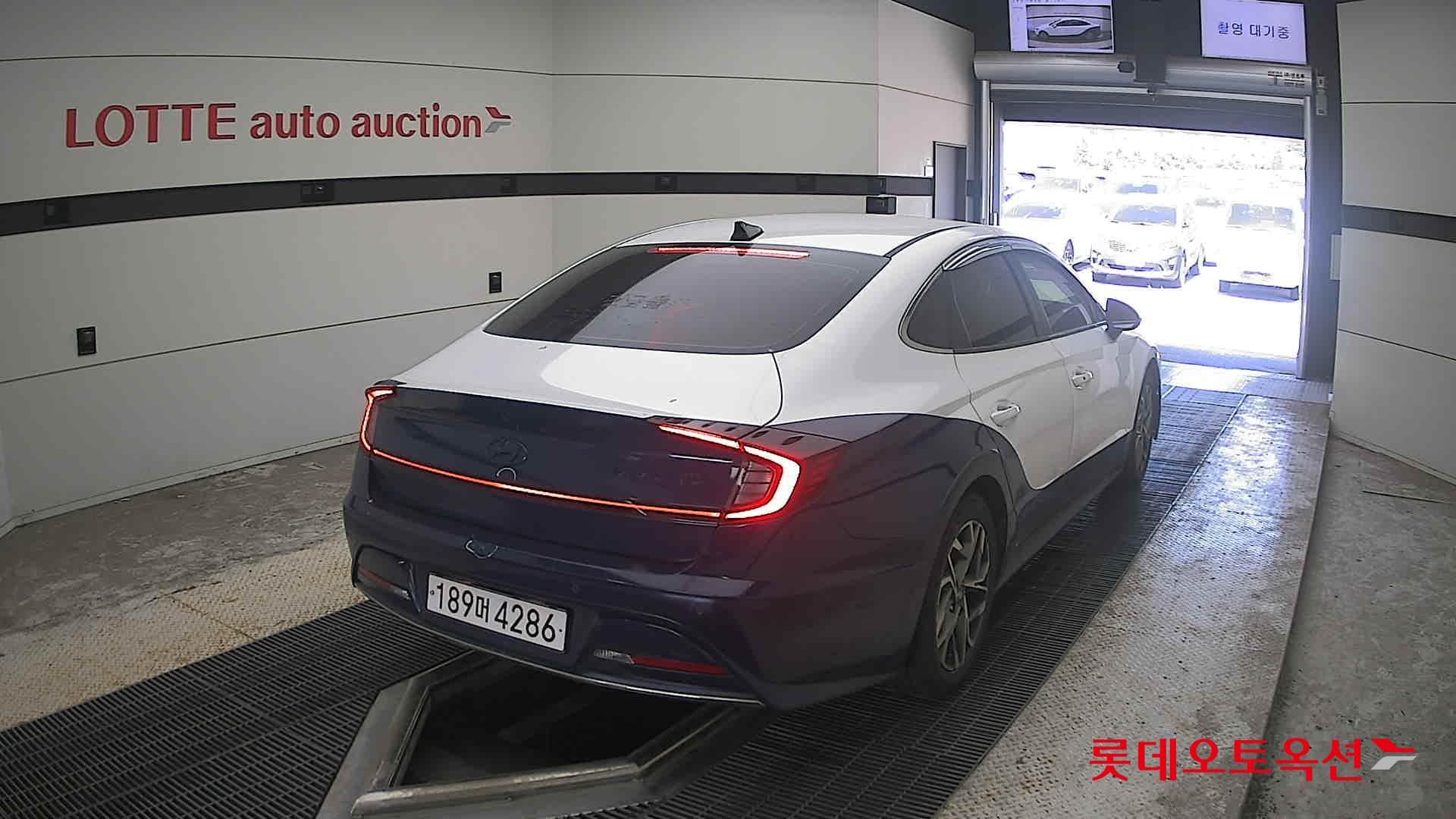 هيونداي - سوناتا | DN8 (L) 2.0 Premium 13