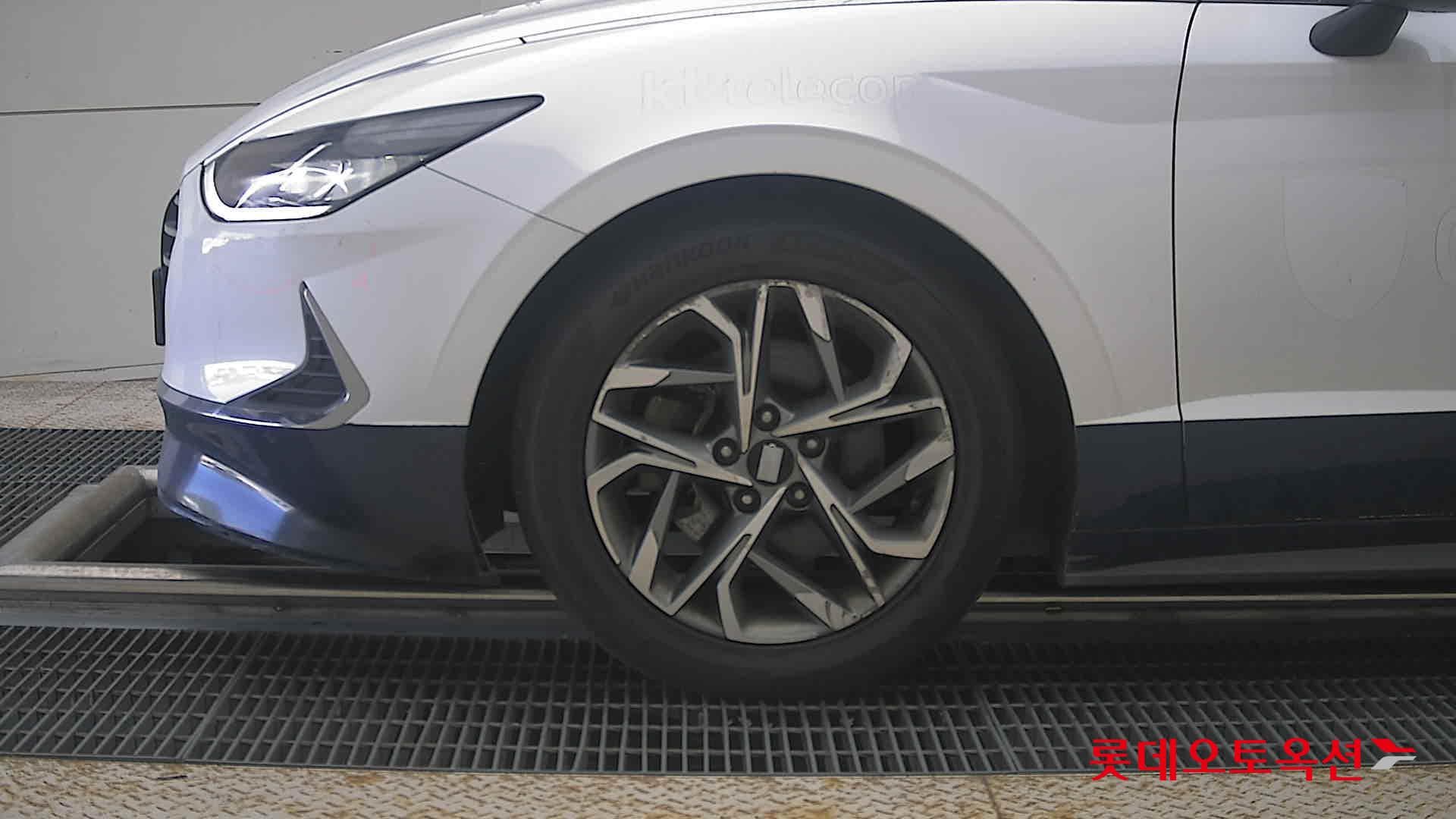 هيونداي - سوناتا | DN8 (L) 2.0 Premium 21