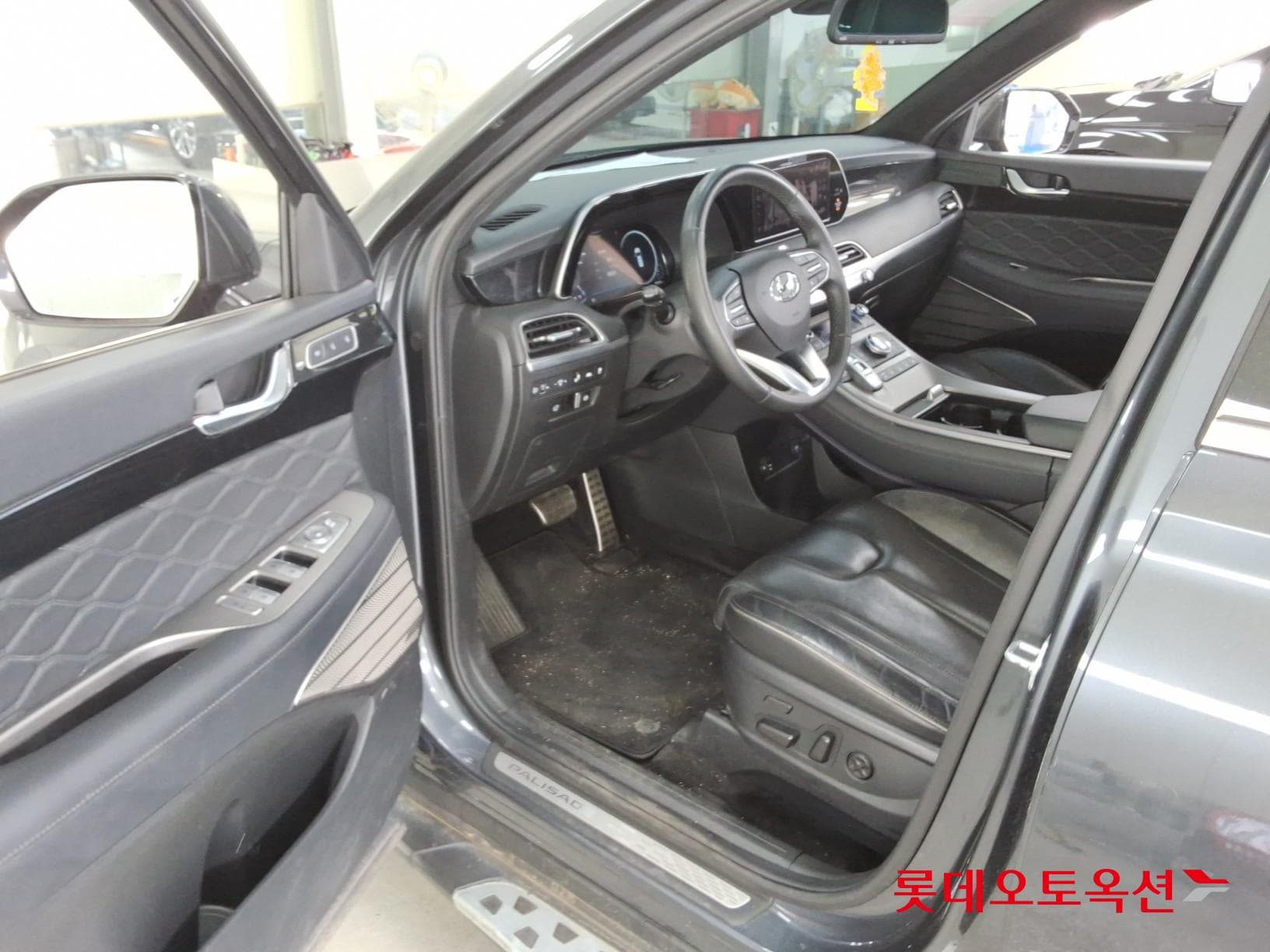 Hyundai - Palisade | (G) 3.8 VIP 4WD 7 35