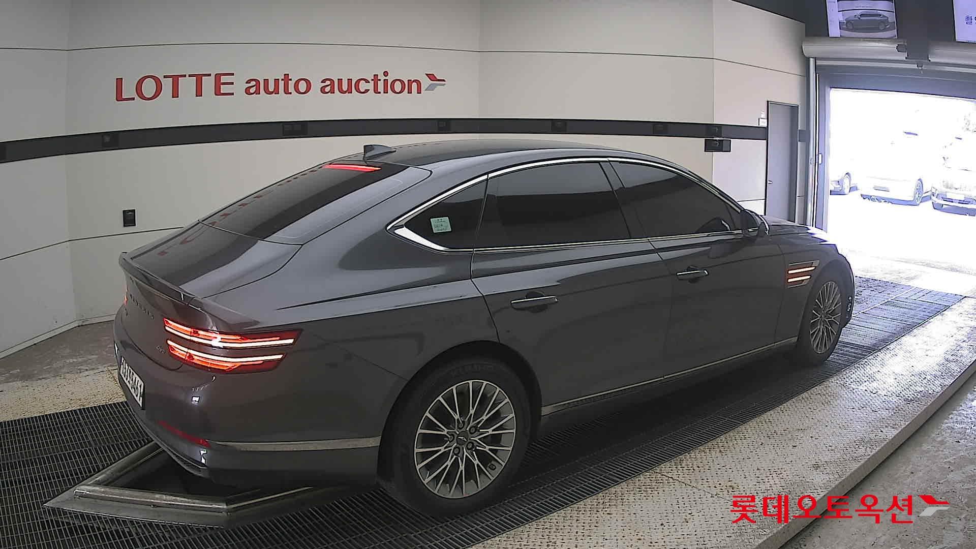 Genesis - G80 | THE ALL NEW GENESIS (D) 2.2 14