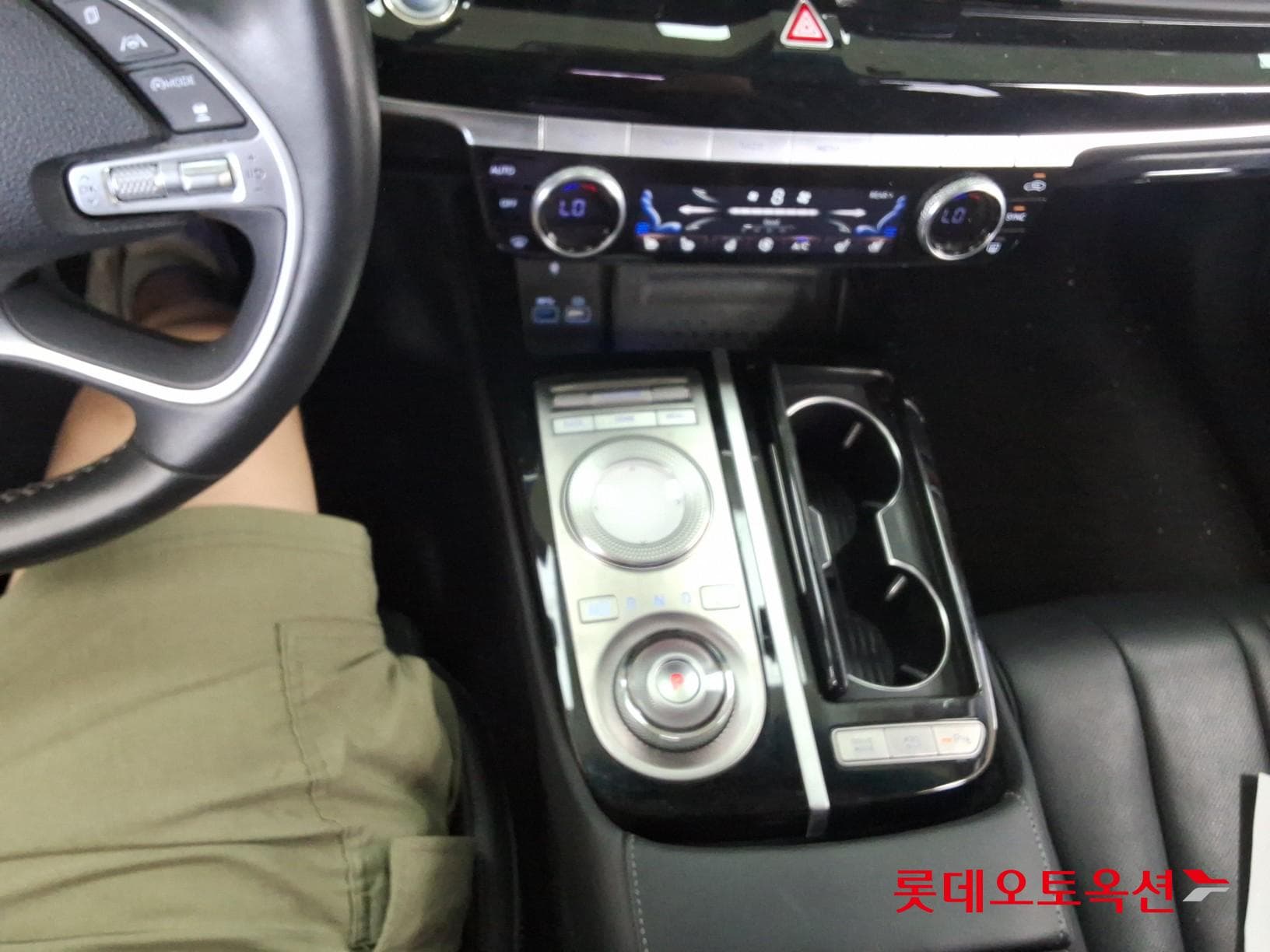 Genesis - G80 | THE ALL NEW GENESIS (D) 2.2 33
