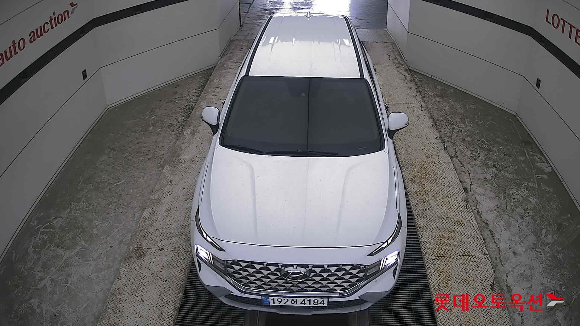 Hyundai - Santa Fe | THE NEW SANTAFE (D) 2.2 Exclusive 5Seater 4WD 25