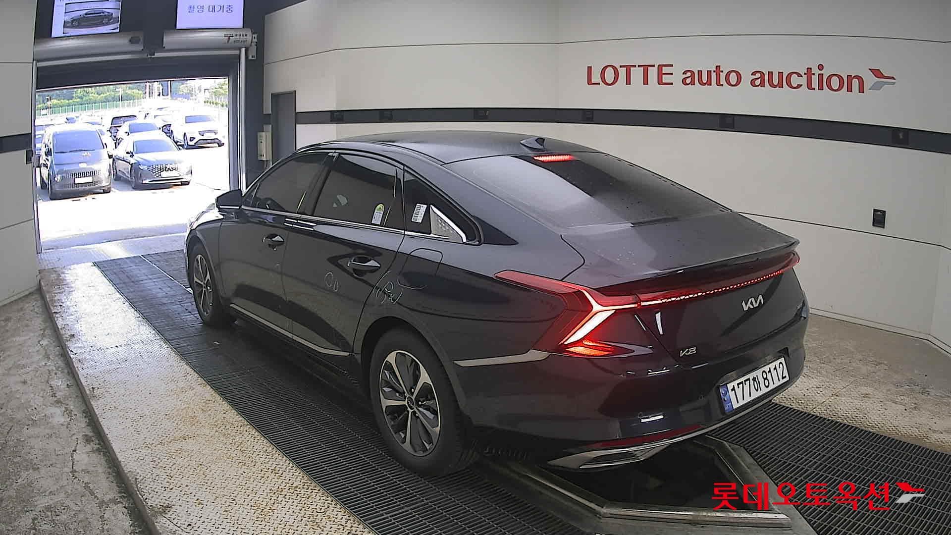 Kia - K8 | (H)1.6 Noblesse 2WD AT 10