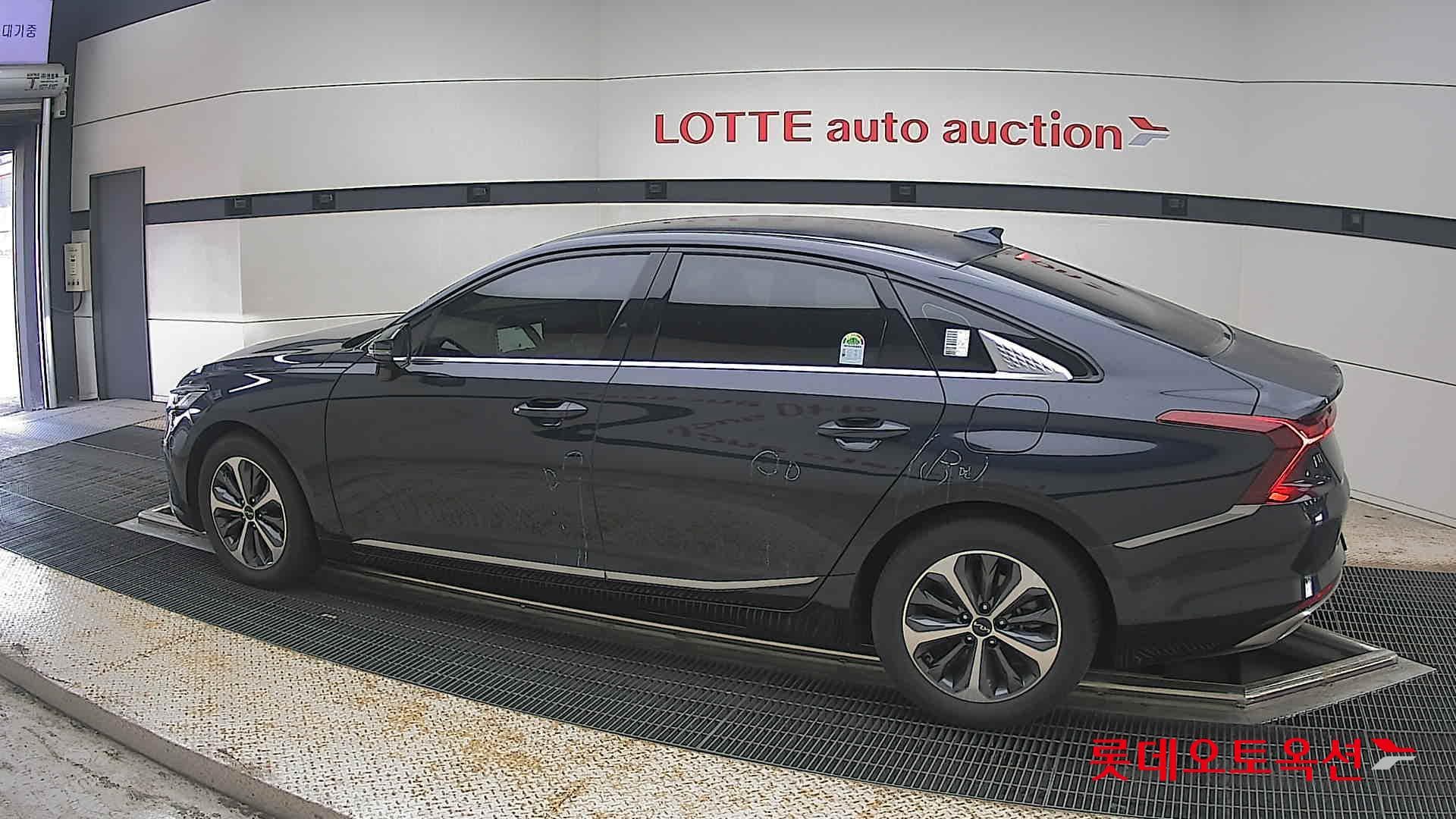 Kia - K8 | (H)1.6 Noblesse 2WD AT 7