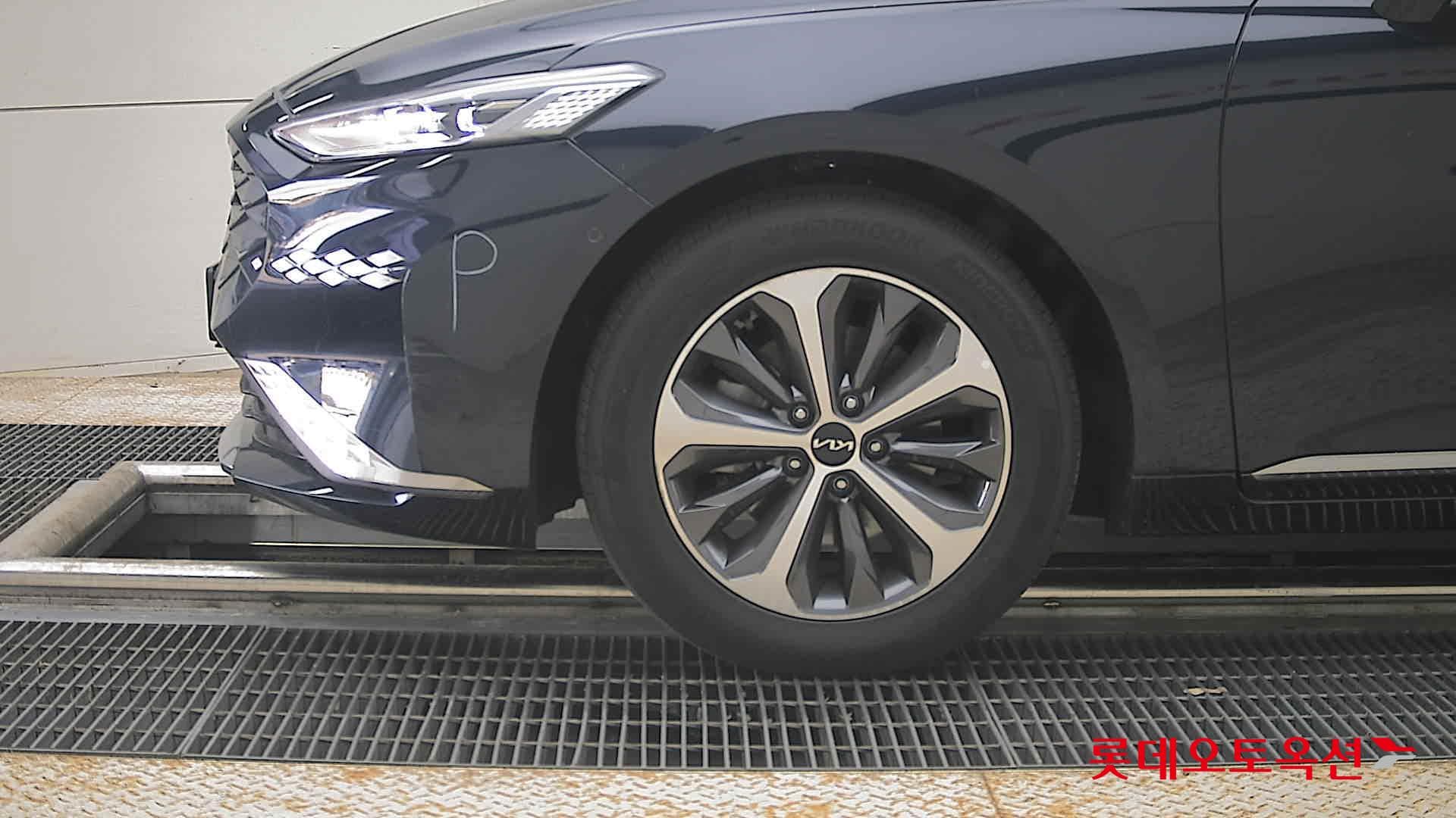 Kia - K8 | (H)1.6 Noblesse 2WD AT 21