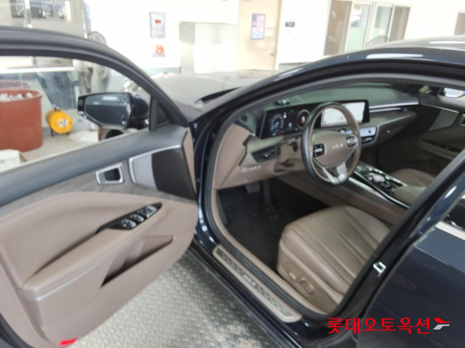 Kia - K8 | (H)1.6 Noblesse 2WD AT 35