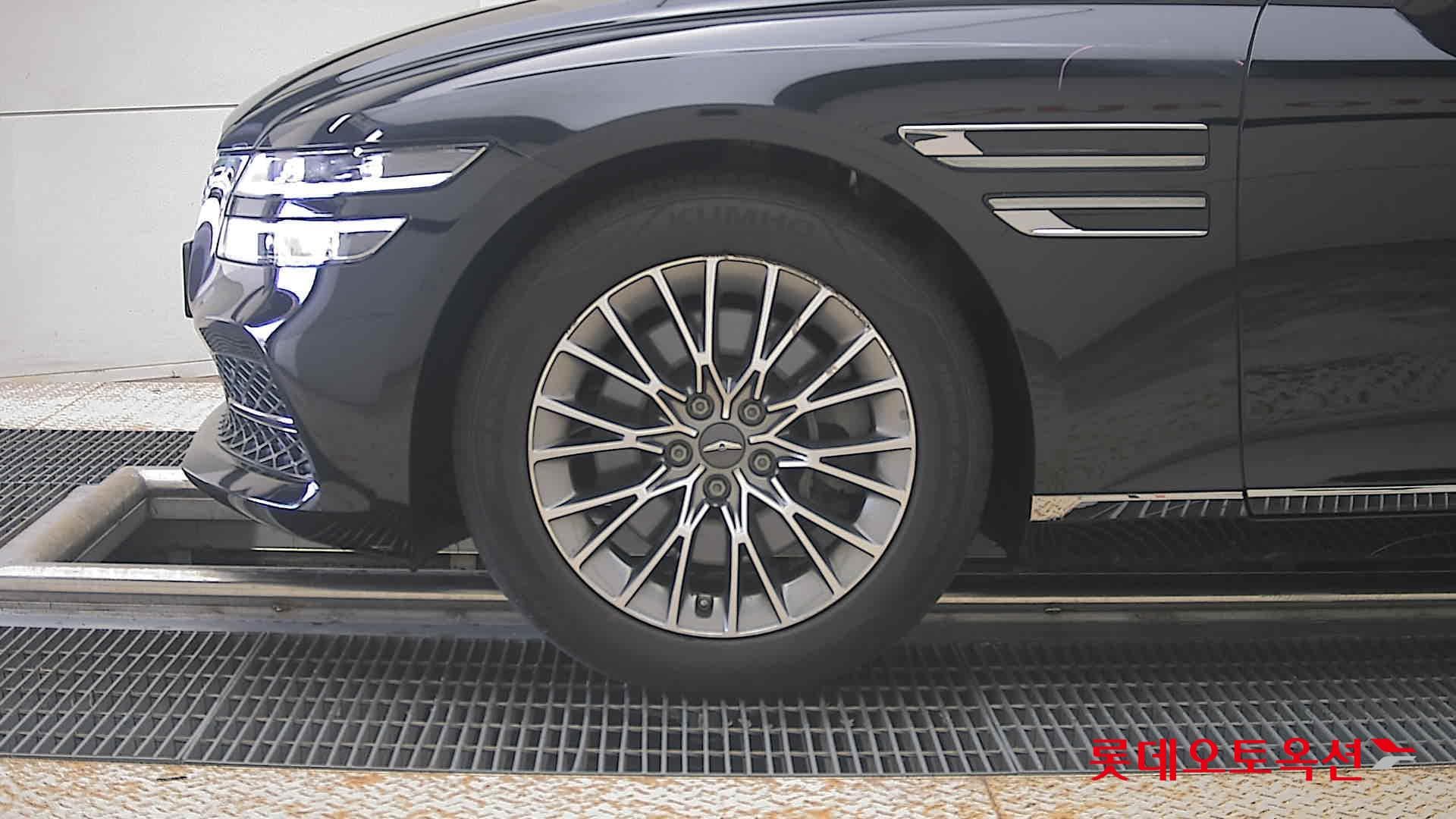 Genesis - G80 | THE ALL NEW GENESIS (G) 2.5T 21