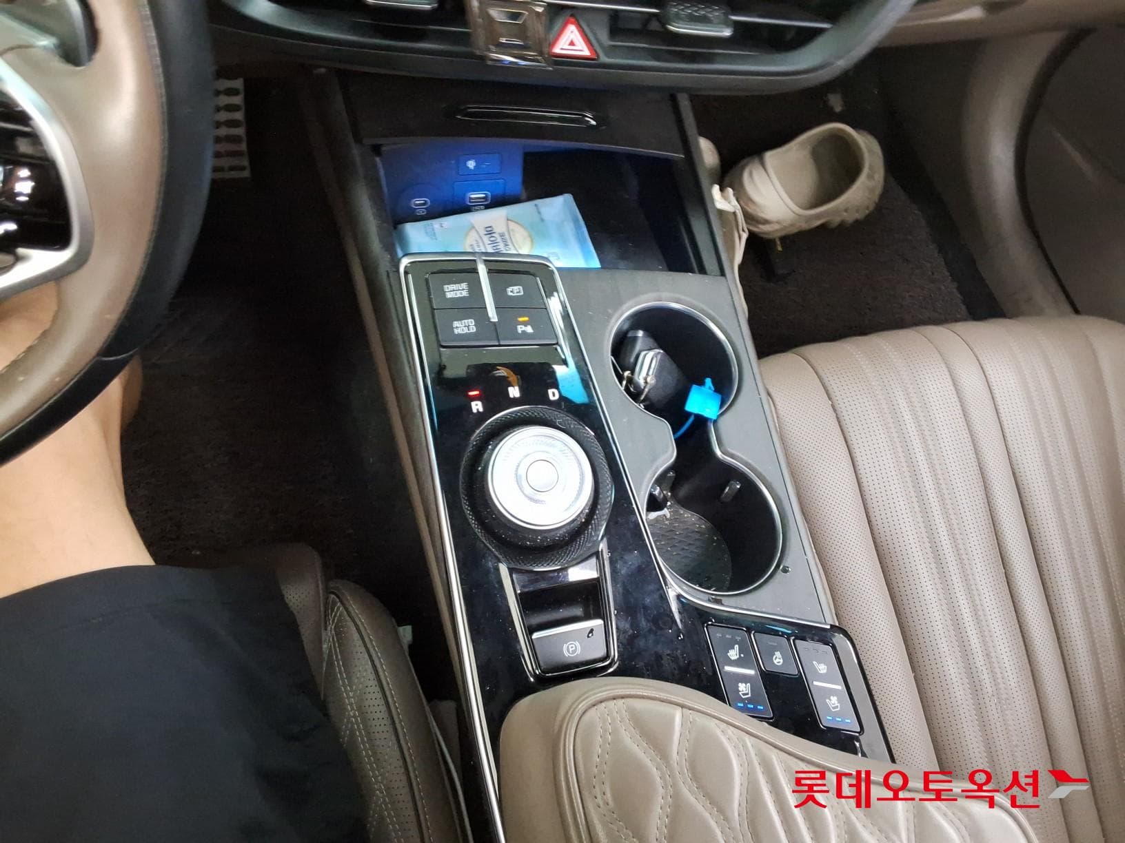 Kia - K8 | (H)1.6 Signature Special 2WD AT 31