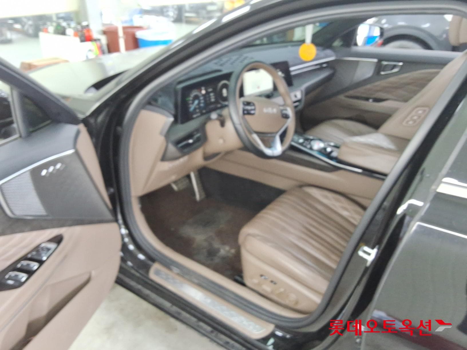 Kia - K8 | (H)1.6 Signature Special 2WD AT 35