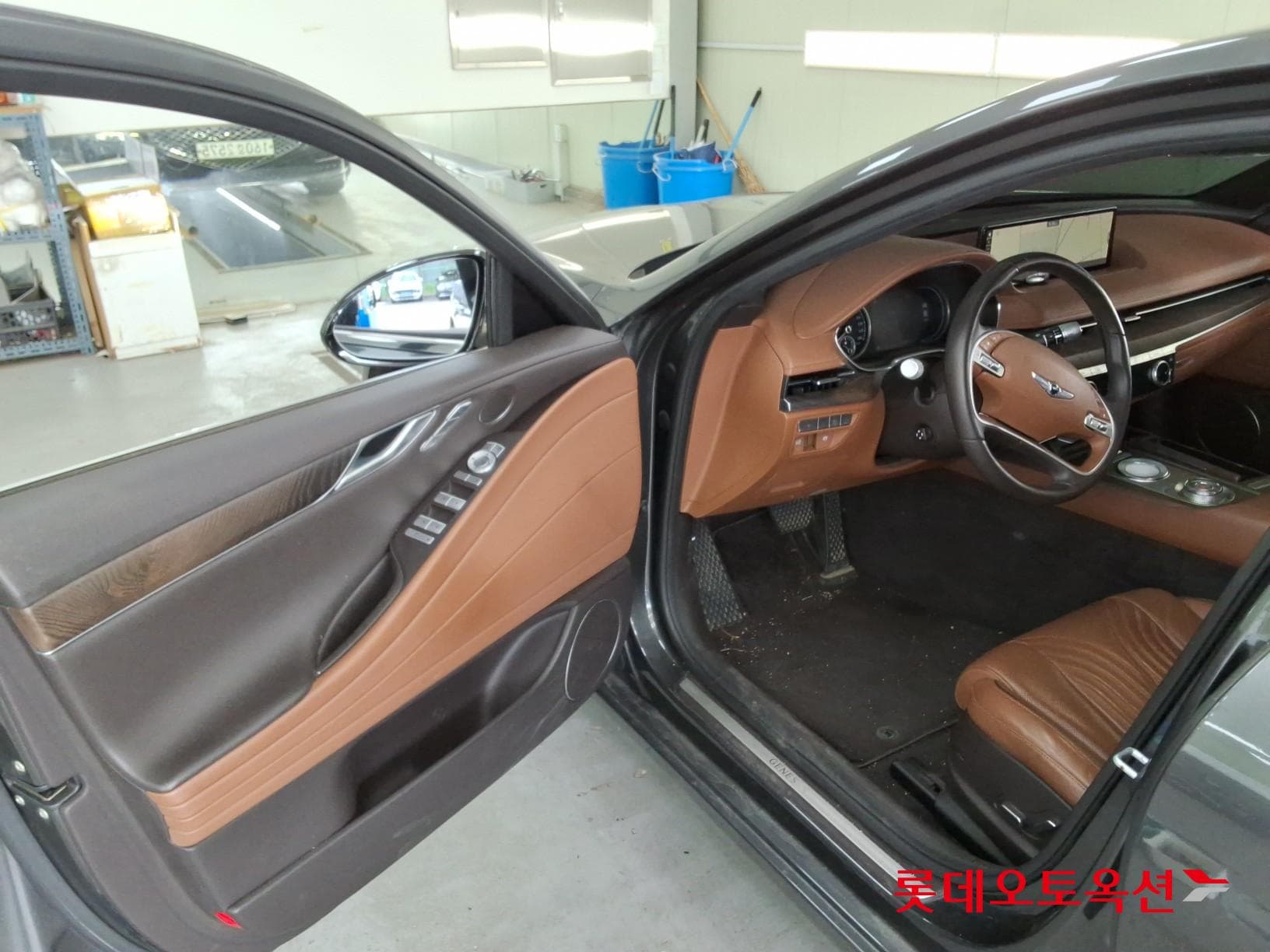 Genesis - G80 | THE ALL NEW GENESIS (G) 2.5T 34