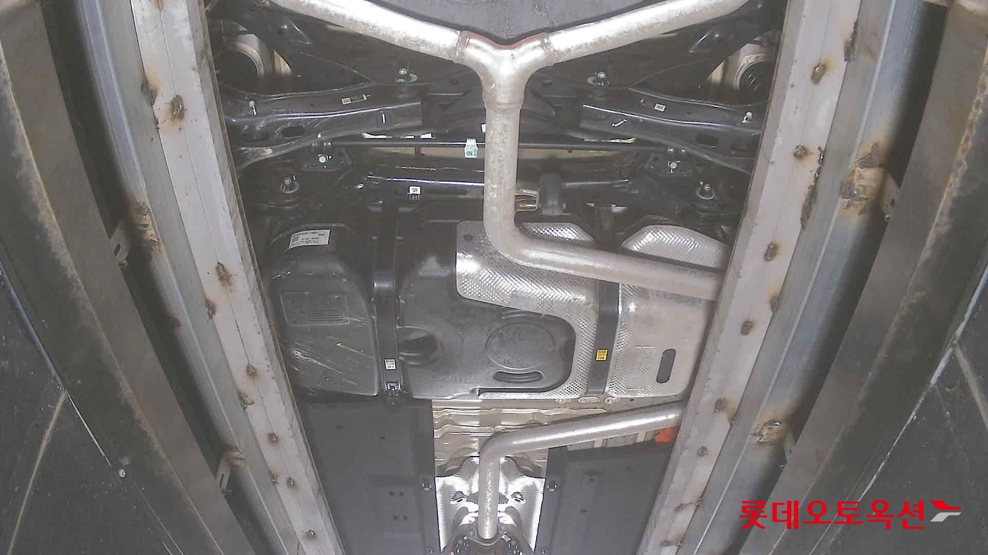 Hyundai - Grandeur | GN7 (H)1.6T Premium 2WD AT 27