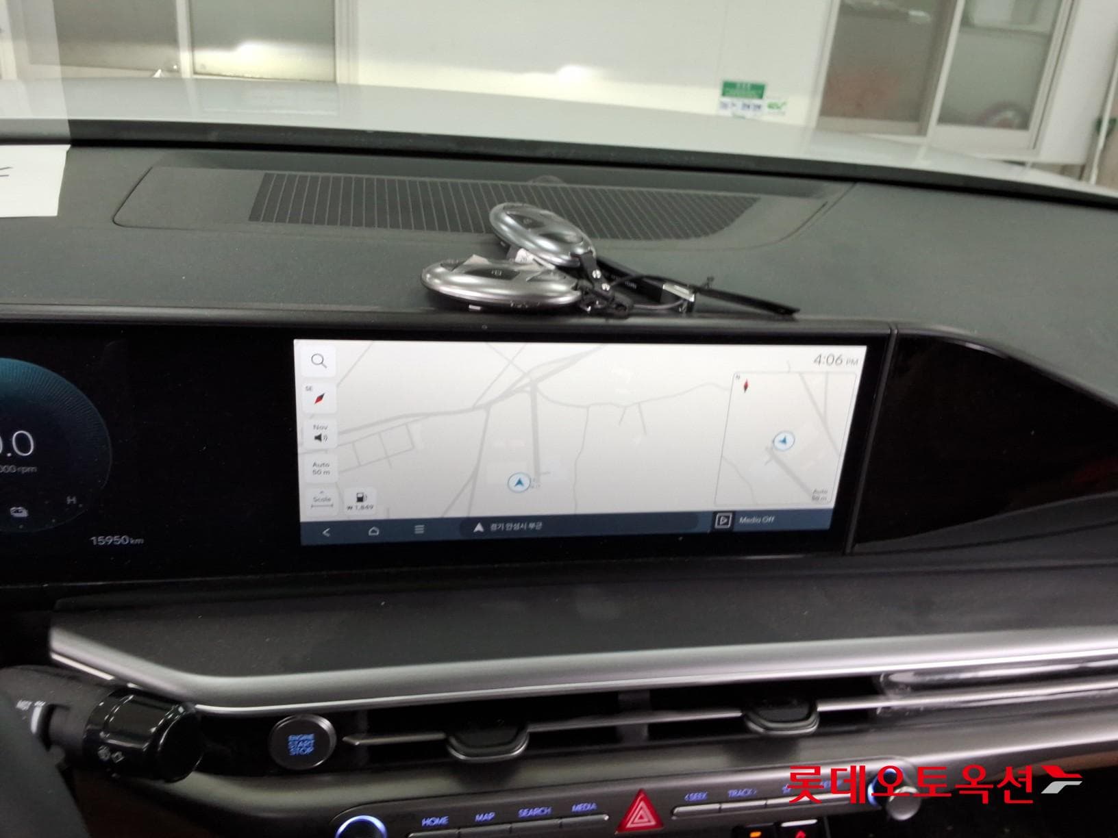 Hyundai - Grandeur | GN7 (H)1.6T Premium 2WD AT 31