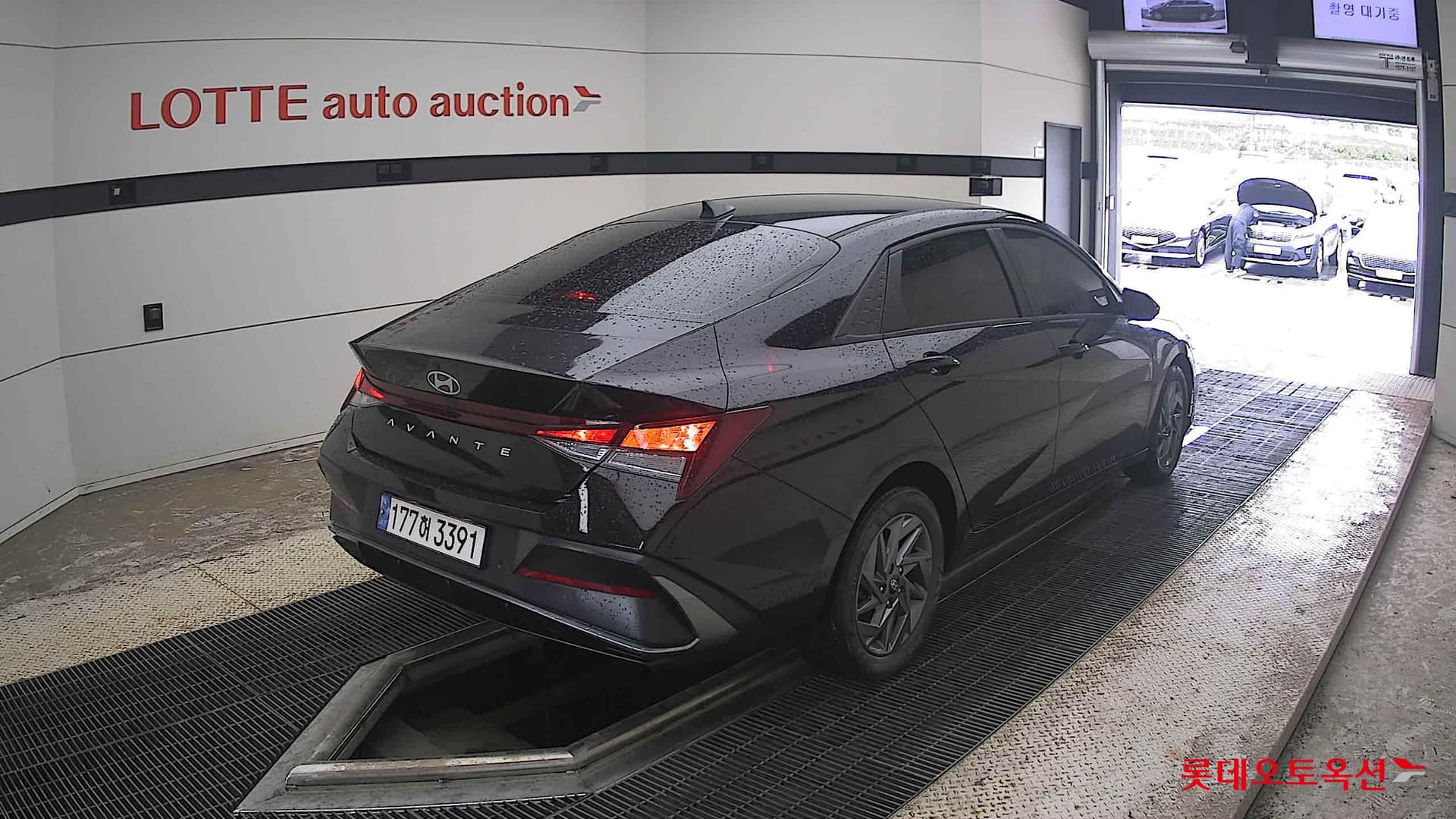 Hyundai - Elantra | ALL NEW (H) 1.6 MODERN 12
