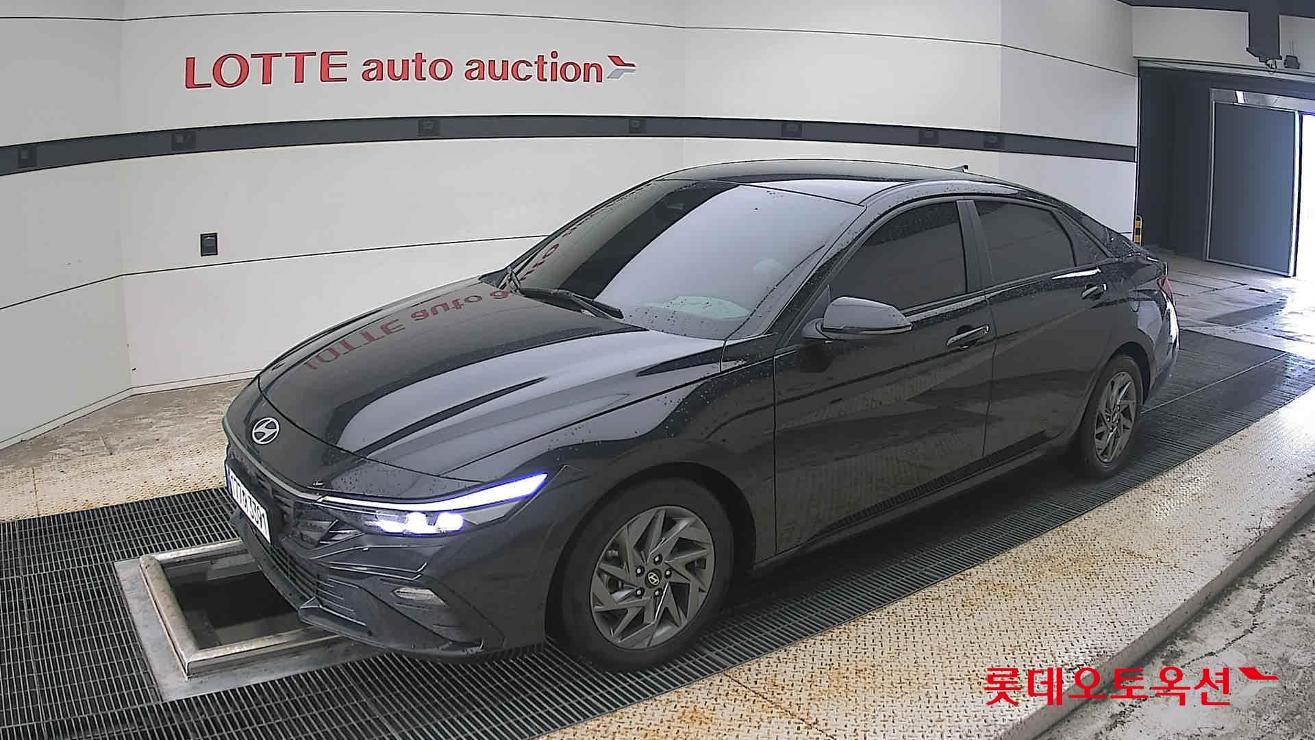Hyundai - Elantra | ALL NEW (H) 1.6 MODERN 4