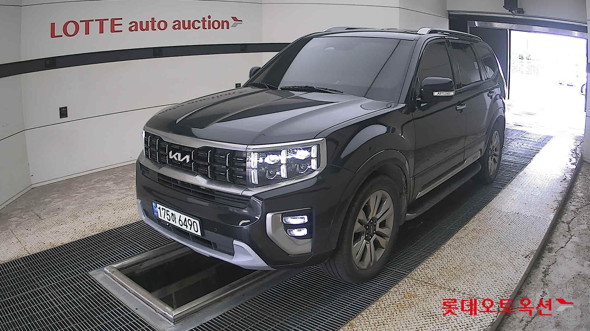 Kia - Mohave | The (D)3.0 5 4WD AT 3