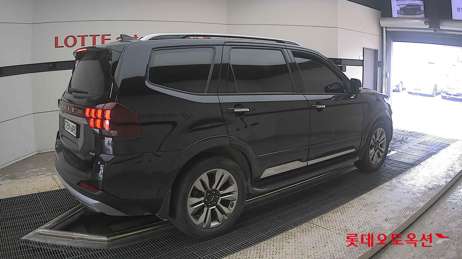Kia - Mohave | The (D)3.0 5 4WD AT 14