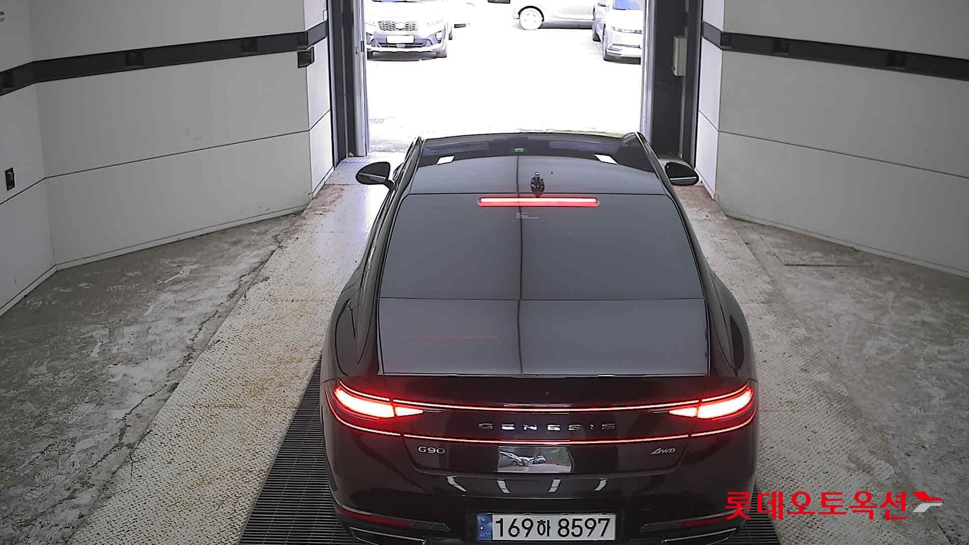 Genesis - G90 | (G) 3.5T 11