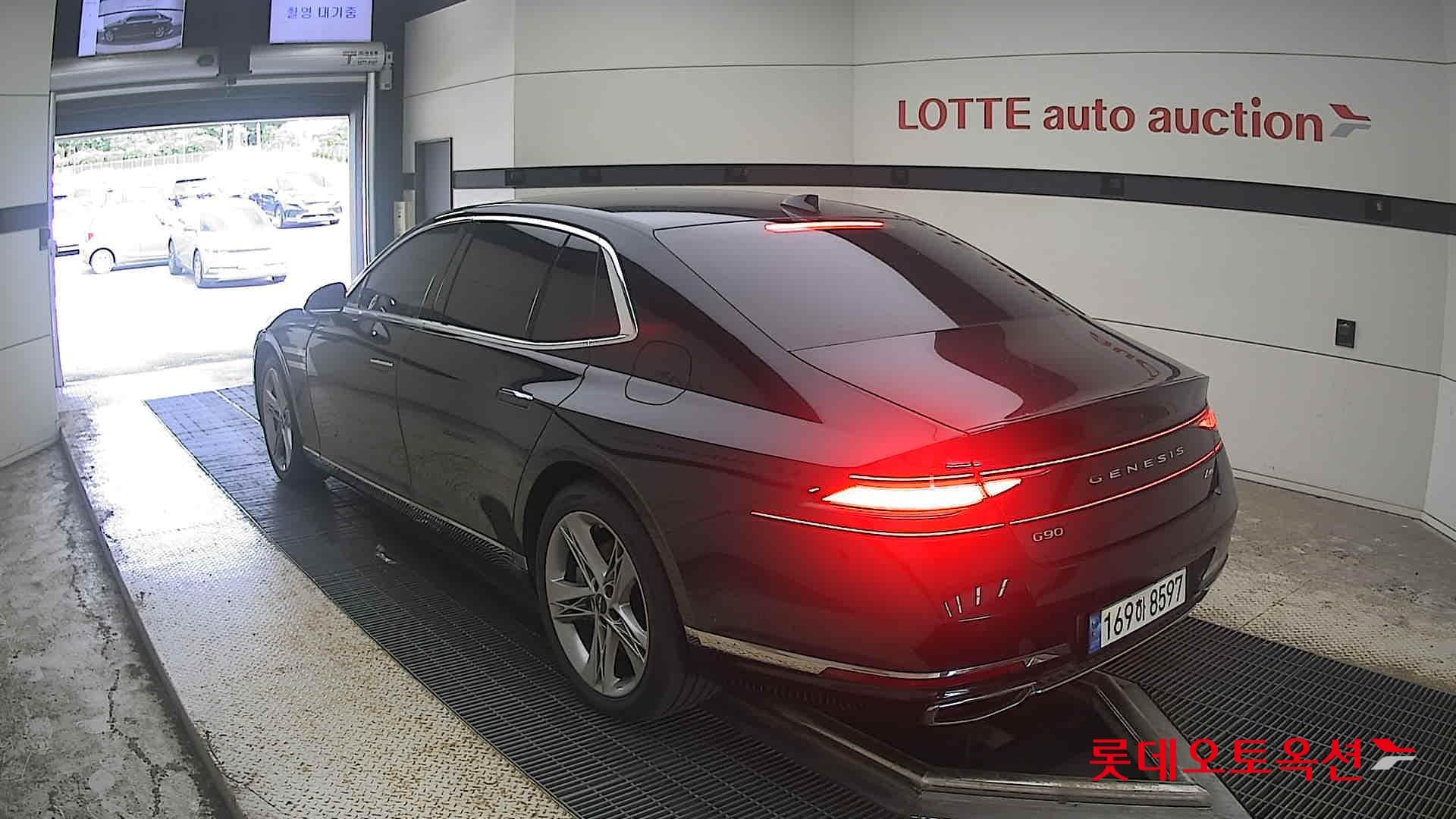 Genesis - G90 | (G) 3.5T 10