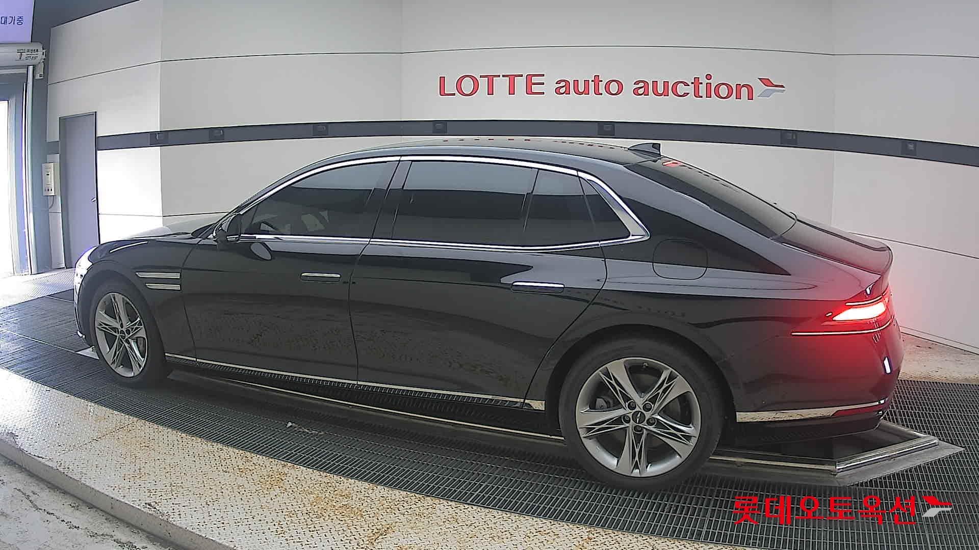 Genesis - G90 | (G) 3.5T 7