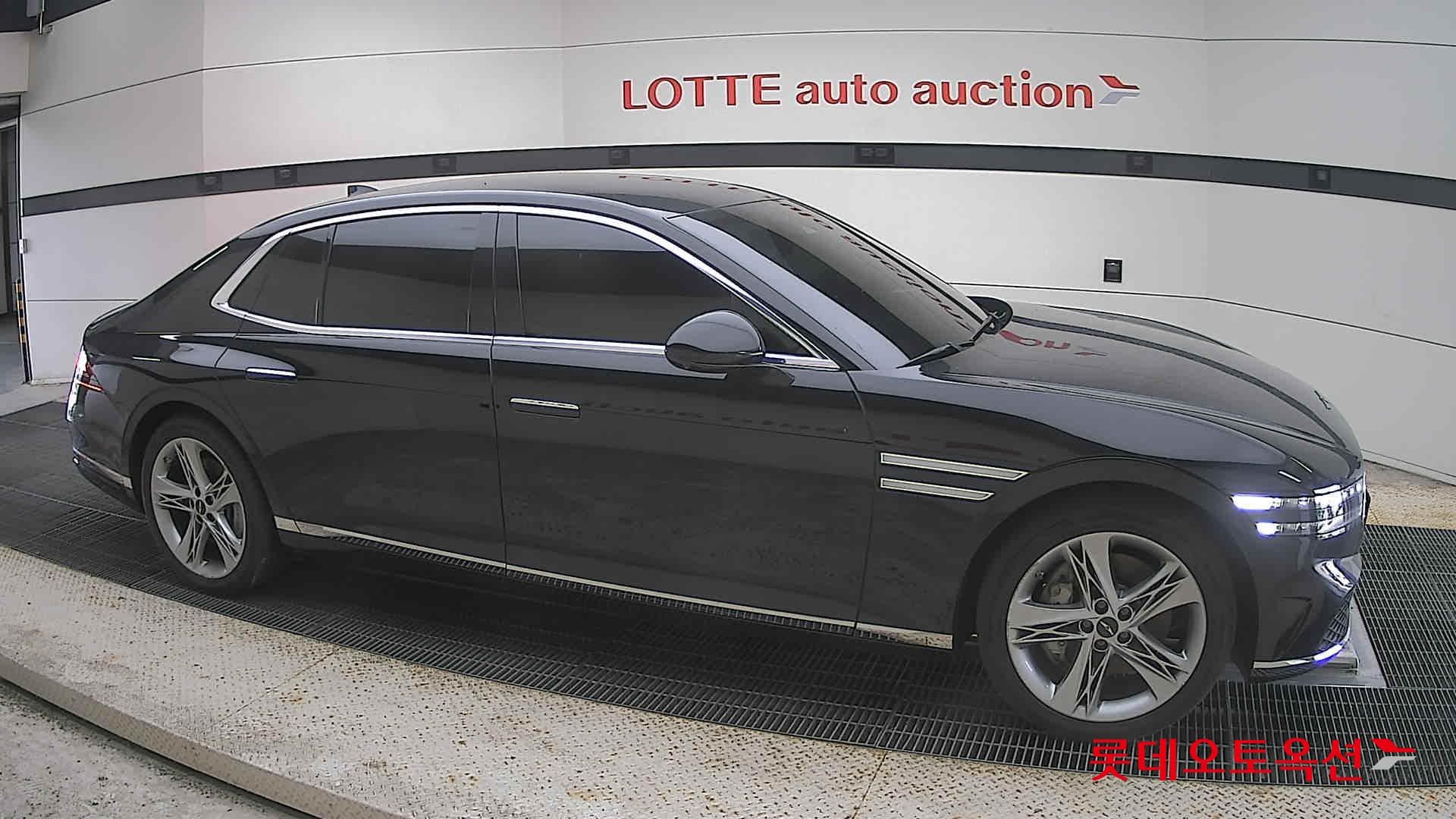 Genesis - G90 | (G) 3.5T 17