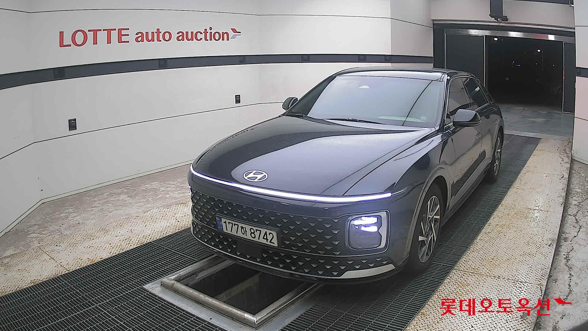 Hyundai - Grandeur | GN7 (H)1.6T Premium 2WD AT 2