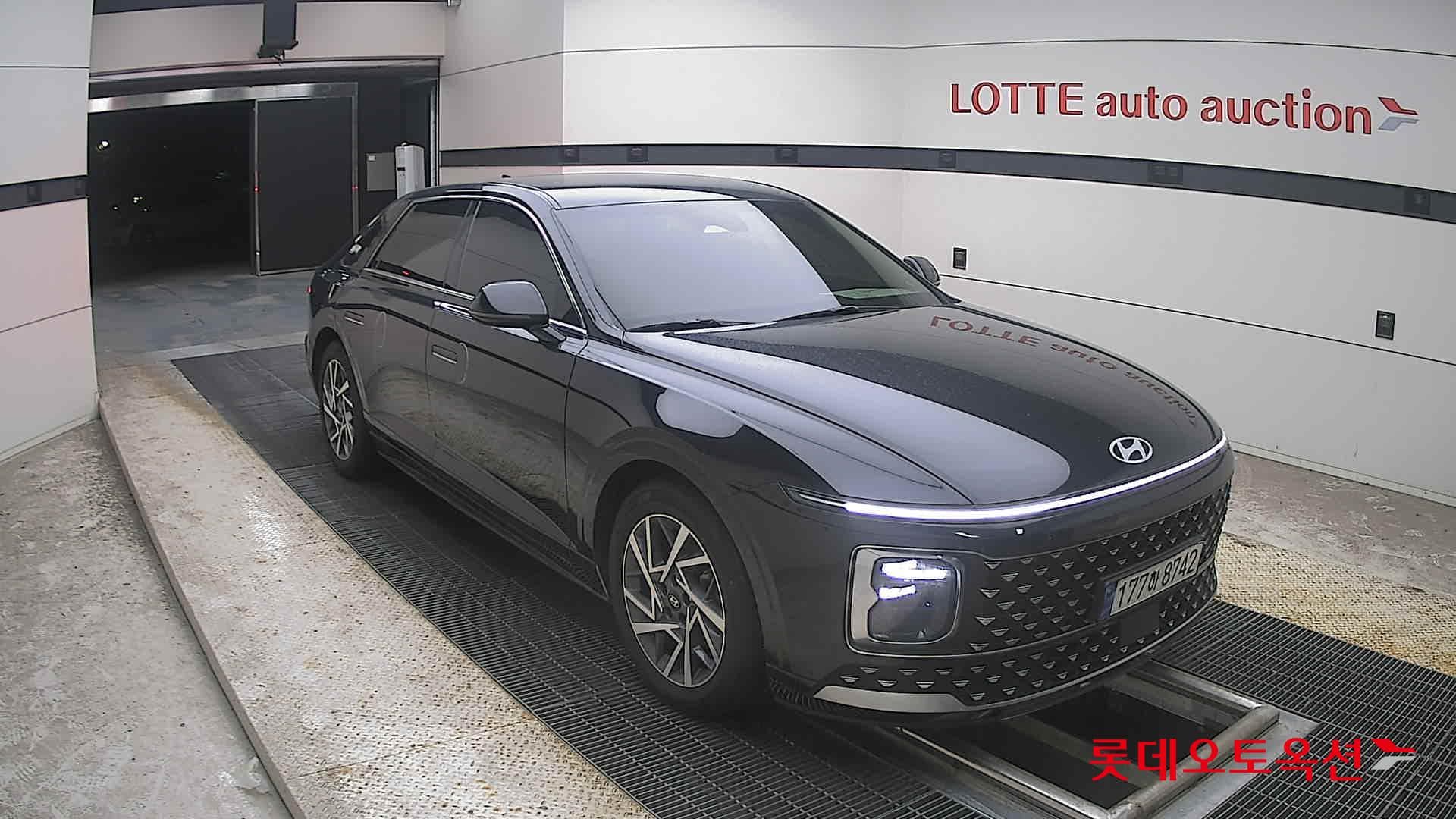 Hyundai - Grandeur | GN7 (H)1.6T Premium 2WD AT 19