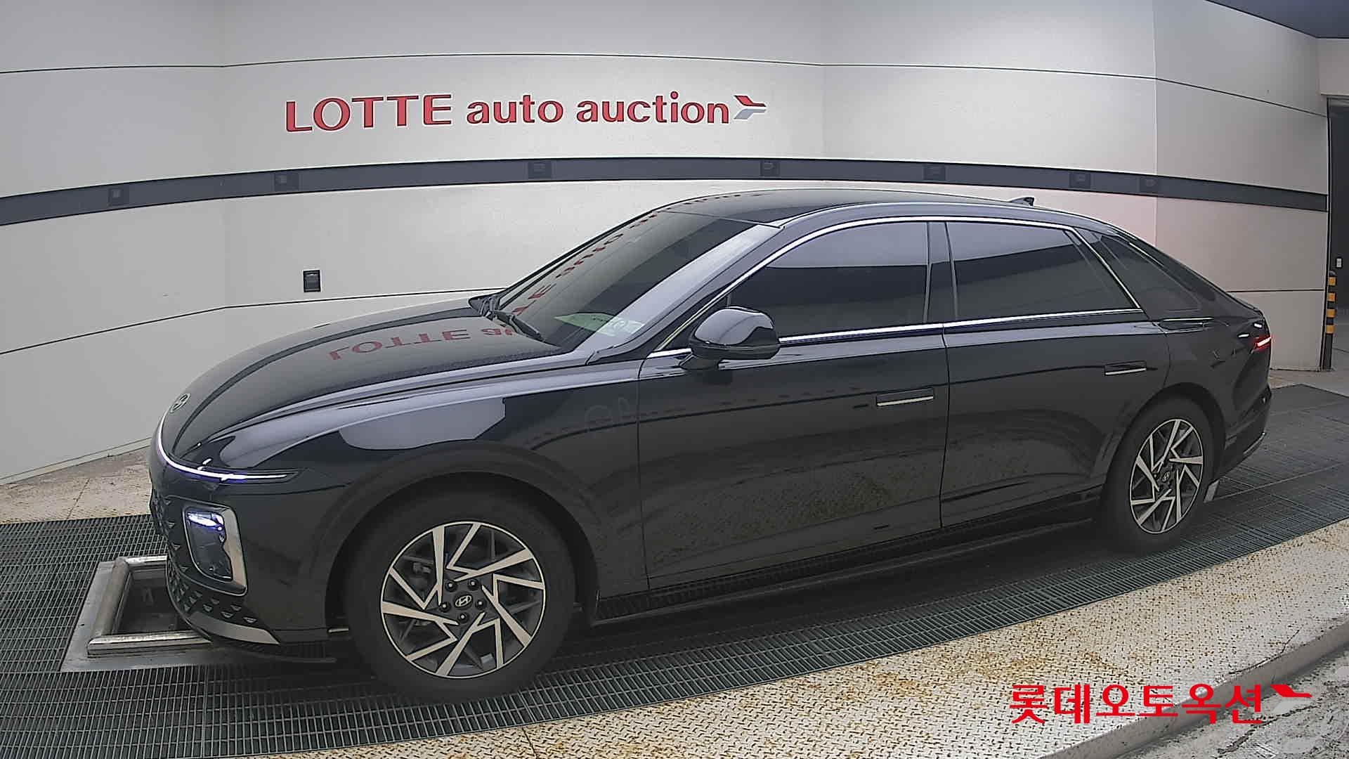 Hyundai - Grandeur | GN7 (H)1.6T Premium 2WD AT 5