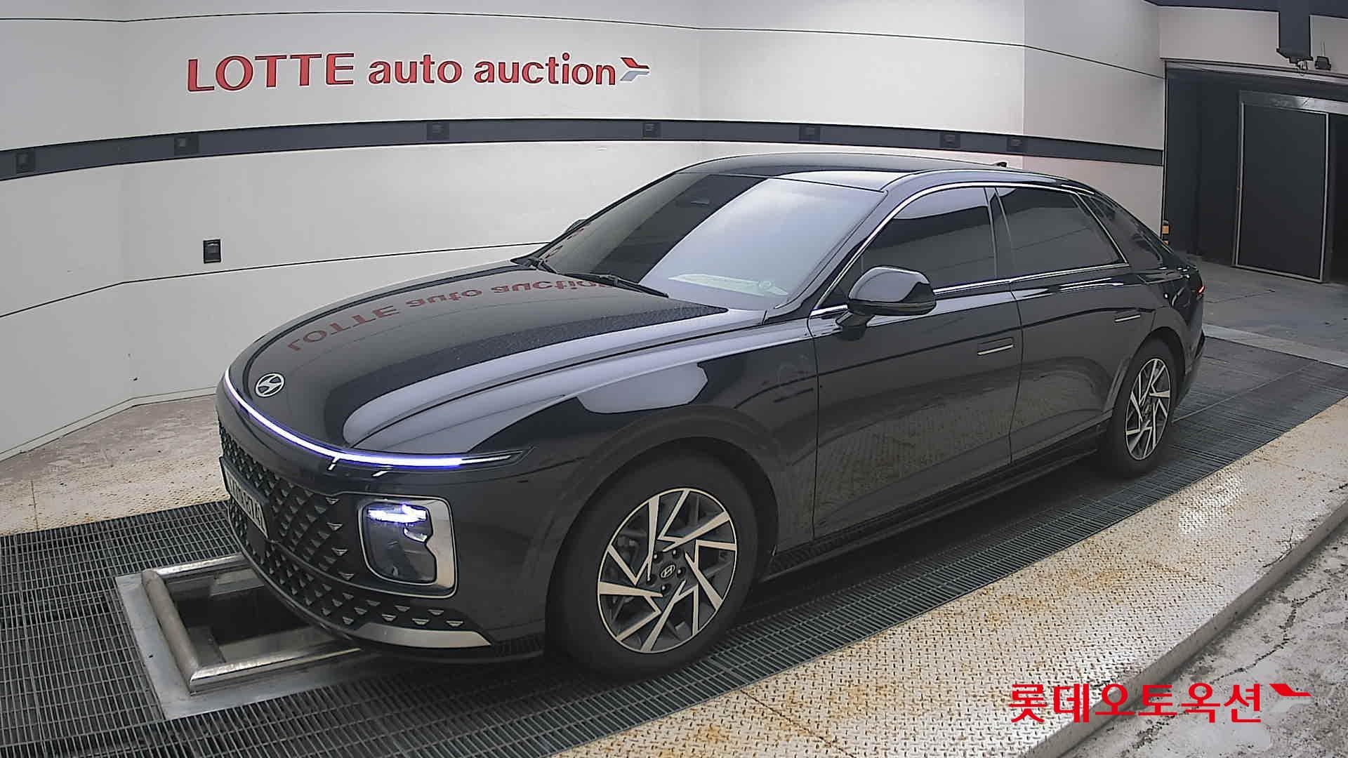 Hyundai - Grandeur | GN7 (H)1.6T Premium 2WD AT 4