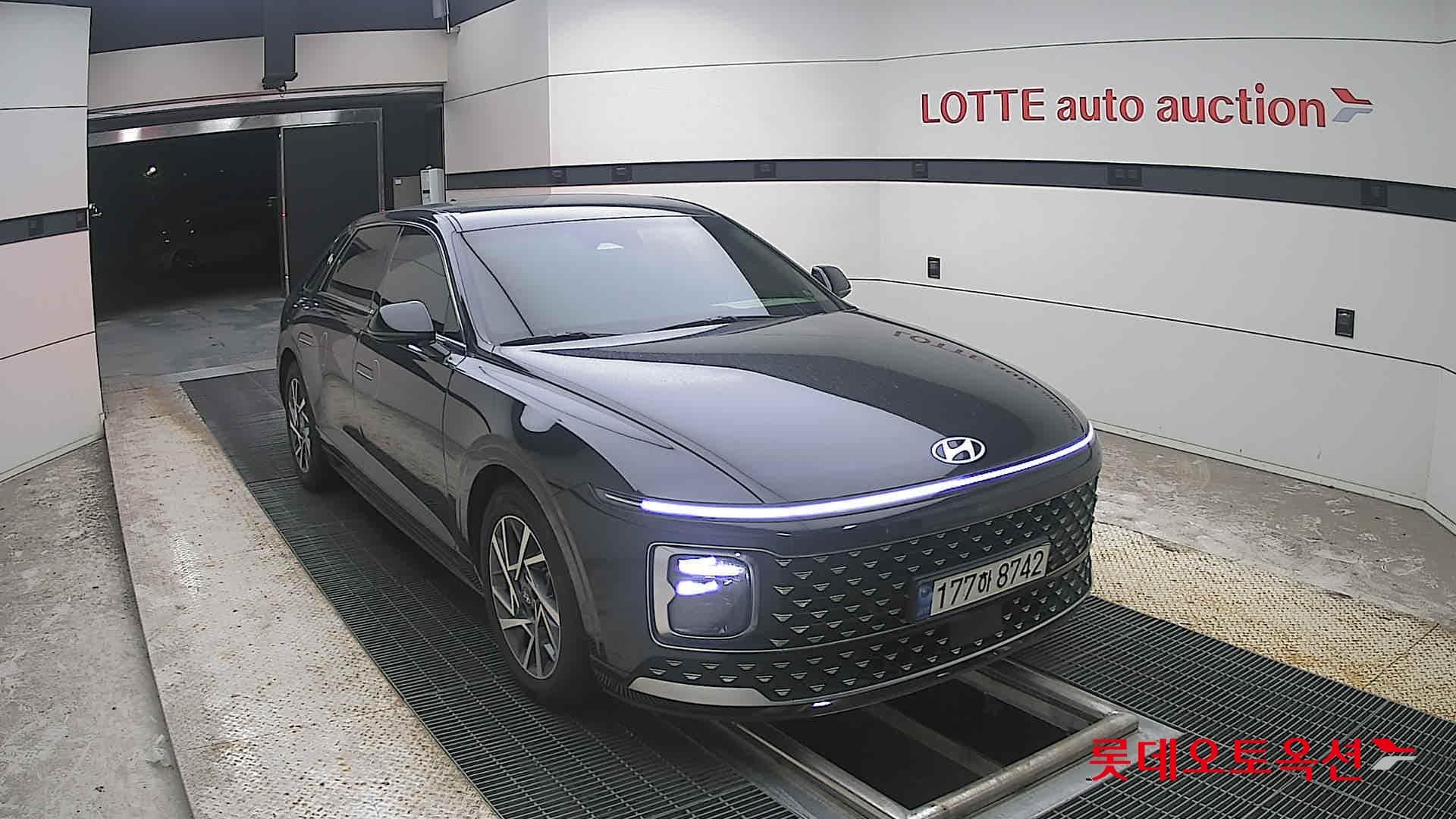 Hyundai - Grandeur | GN7 (H)1.6T Premium 2WD AT 20