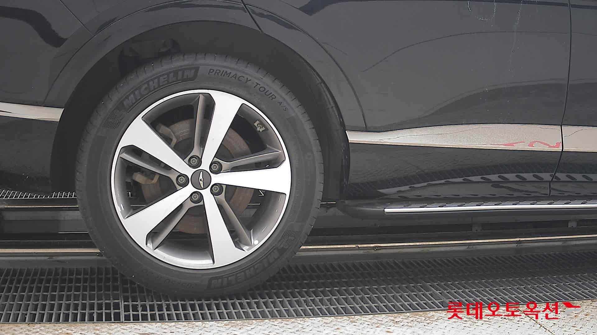 جينيسيس - GV80 | (D) 3.0 4WD 5Seater 24