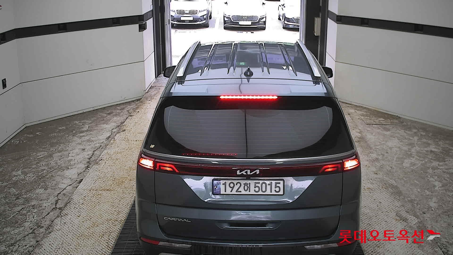 Kia - Carnival | KA4 (D) 2.2 Noblesse 9Seater 11