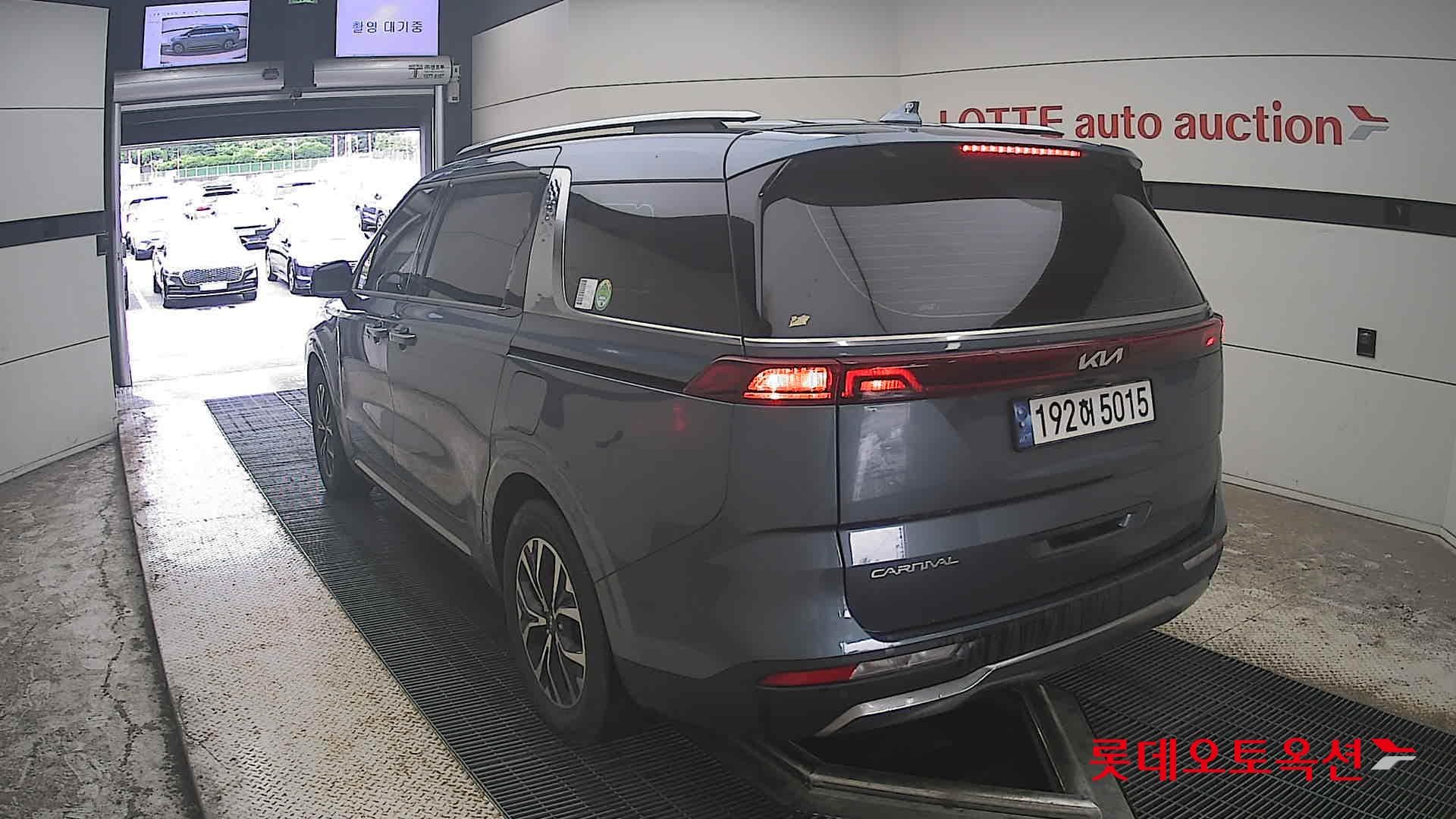 Kia - Carnival | KA4 (D) 2.2 Noblesse 9Seater 9