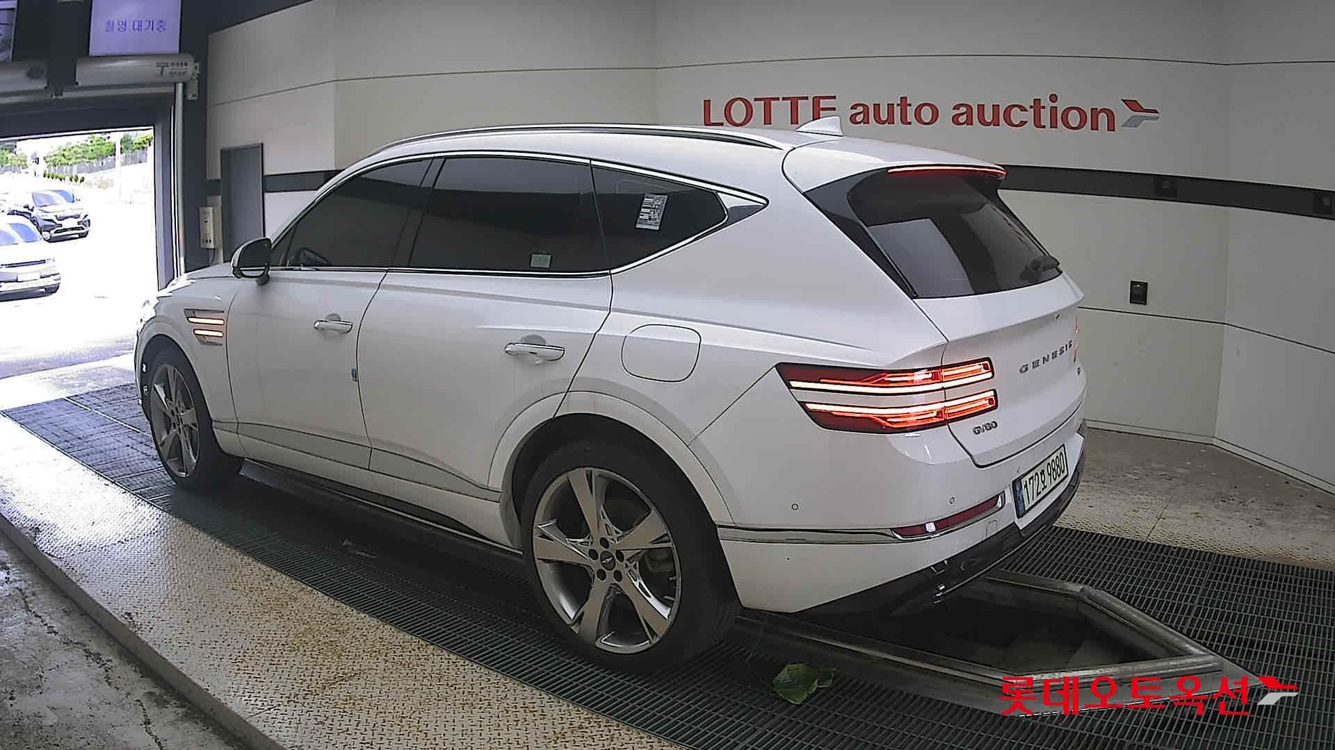 جينيسيس - GV80 | (D) 3.0 4WD 5Seater 8