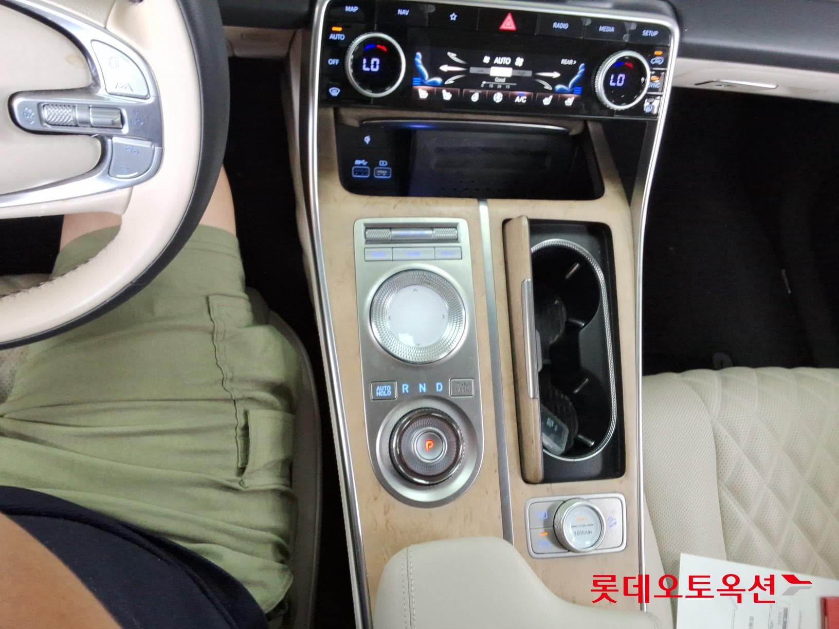 جينيسيس - GV80 | (D) 3.0 4WD 5Seater 34